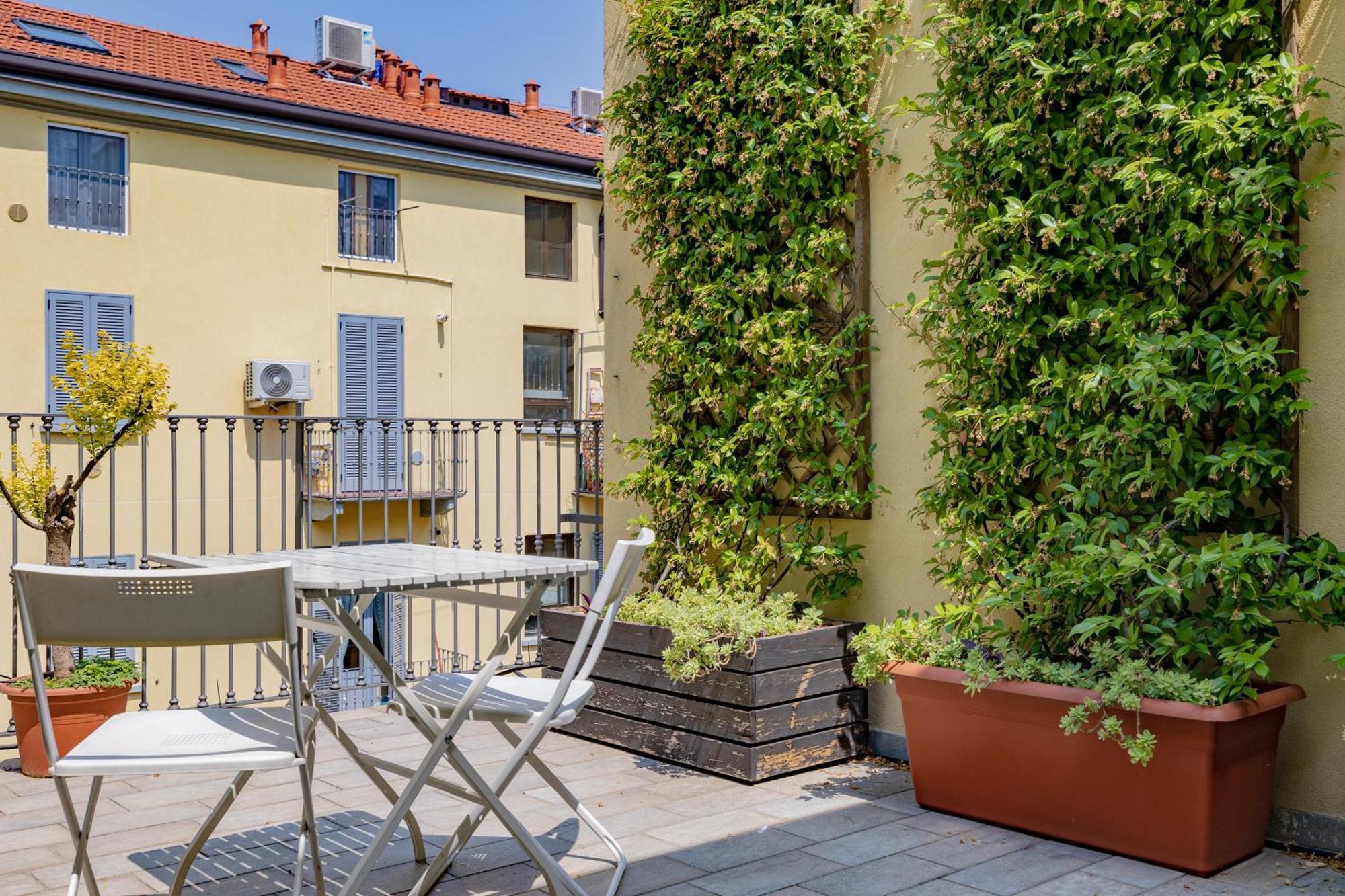 Vintage Gem - 8 Min Duomo Apartment Милано Екстериор снимка